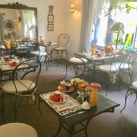 Hotel Boutique Saint-Louis Lisieux Luaran gambar