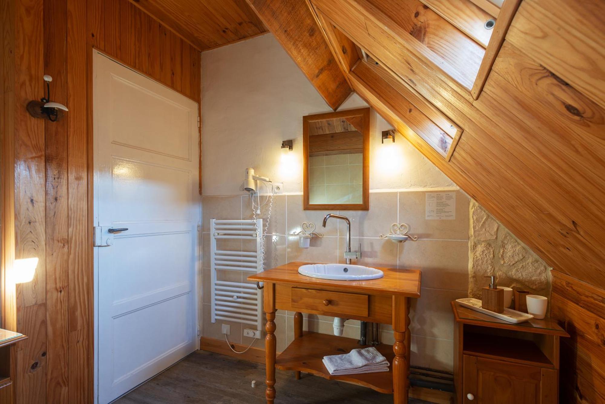 Hotel Boutique Saint-Louis Lisieux Luaran gambar