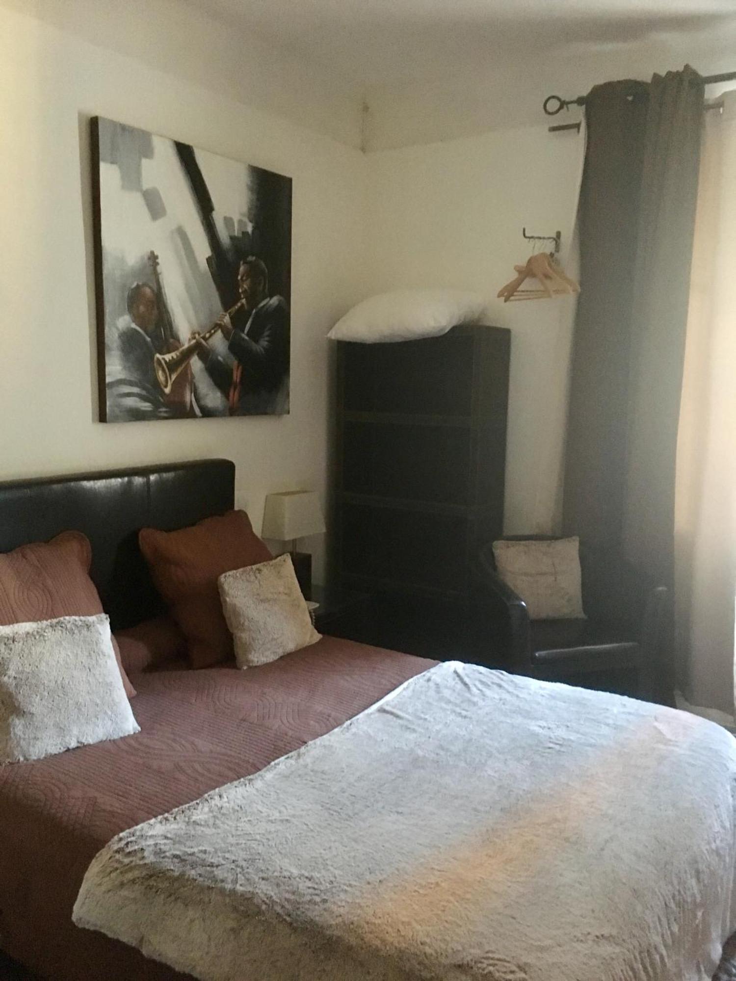 Hotel Boutique Saint-Louis Lisieux Luaran gambar