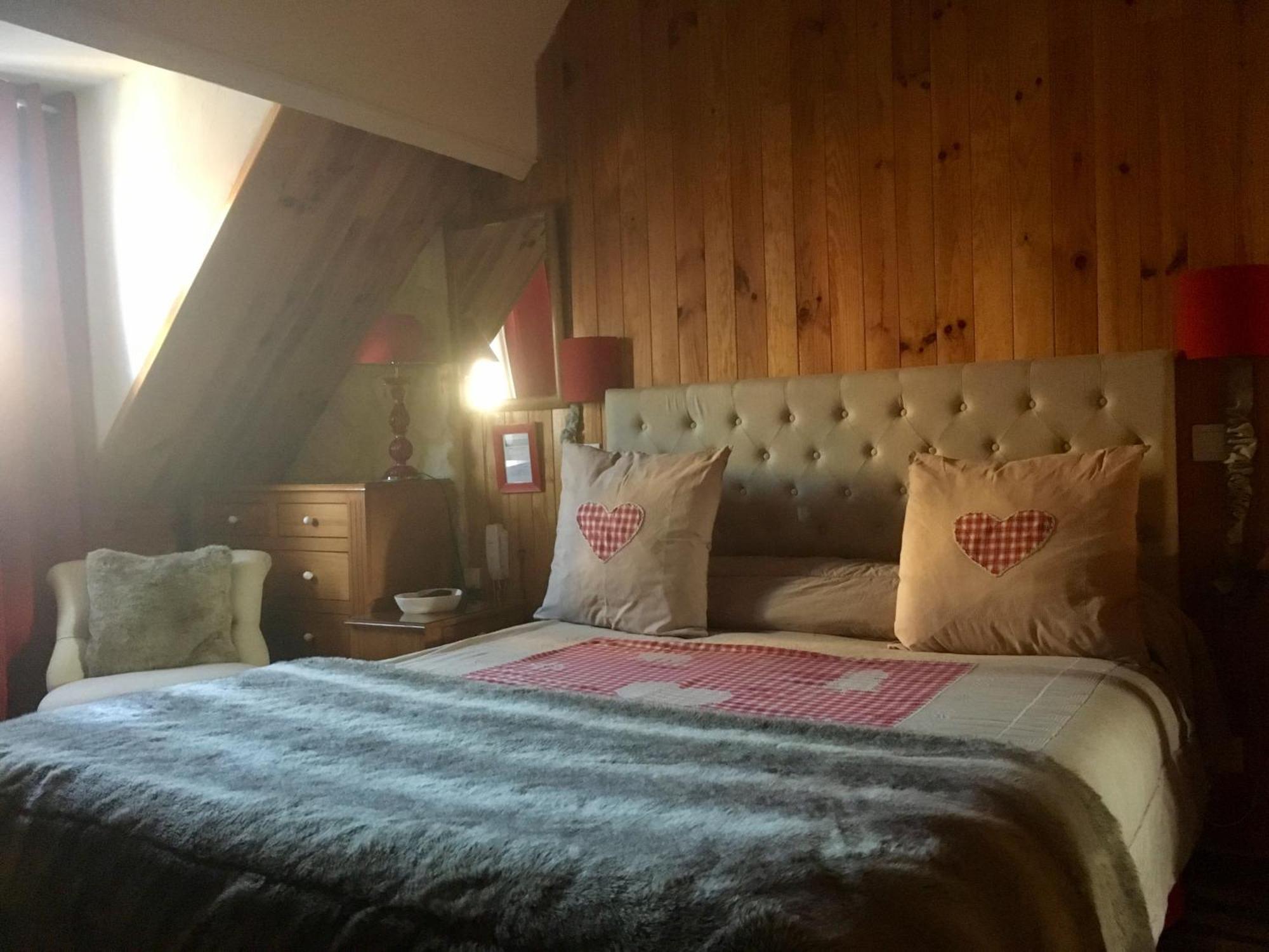 Hotel Boutique Saint-Louis Lisieux Luaran gambar